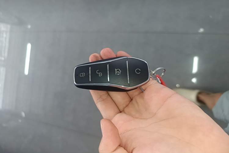 Used BYD Qin L 2025 EV 545KM Beyond Version Interior 1