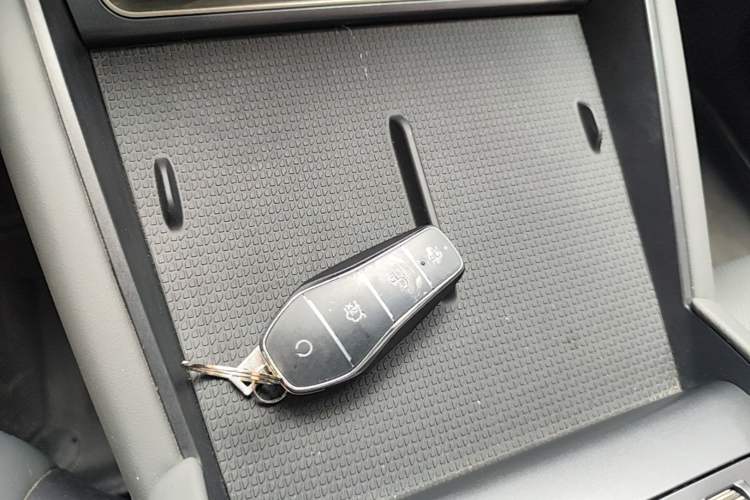 Used BYD Qin L 2025 DM-i Smart Drive 120KM Leading Model Interior 1