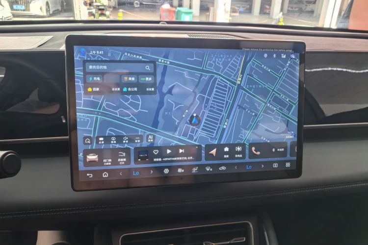 Used BYD Qin L 2025 DM-i Smart Drive 120KM Leading Model Interior 3