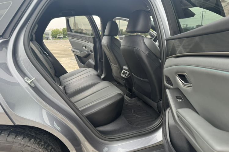 Used BYD Qin L 2025 DM-i Smart Drive 80KM Leading Model Interior 8