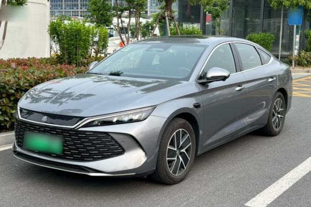Used BYD Qin L 2025 DM-i Smart Drive 120KM Leading Model