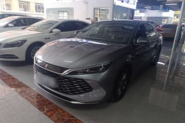 Used BYD Qin L 2025 DM-i Smart Drive 80KM Leading Model