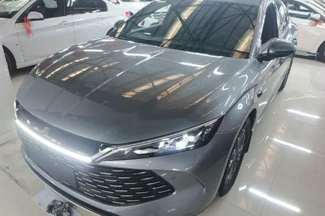 Used BYD Qin L 2025 DM-i Smart Drive 80KM Leading Model