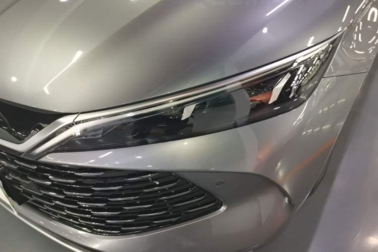Used BYD Qin L 2025 DM-i Smart Drive 80KM Leading Model Left Front Headlight
