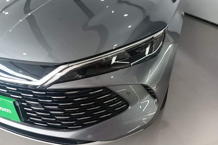 Used BYD Qin L 2025 DM-i Smart Drive 120KM Leading Model Left Front Headlight