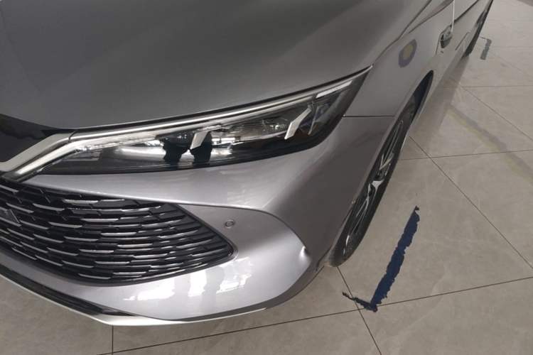 Used BYD Qin L 2025 DM-i Smart Drive 120KM Leading Model Left Front Headlight