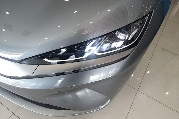 Used BYD Qin L 2025 EV 545KM Excellence Edition Left Front Headlight