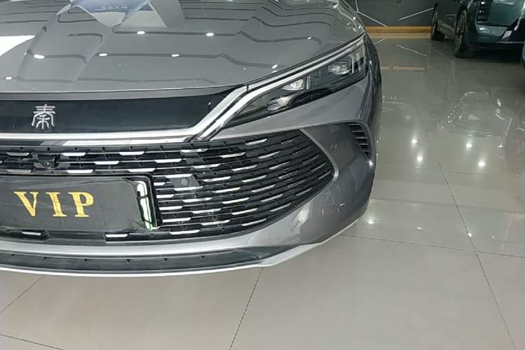 Used BYD Qin L 2025 DM-i Smart Drive 120KM Leading Model Left Front Headlight