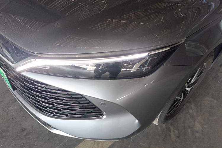 Used BYD Qin L 2025 DM-i Smart Drive 120KM Superior Model Left Front Headlight