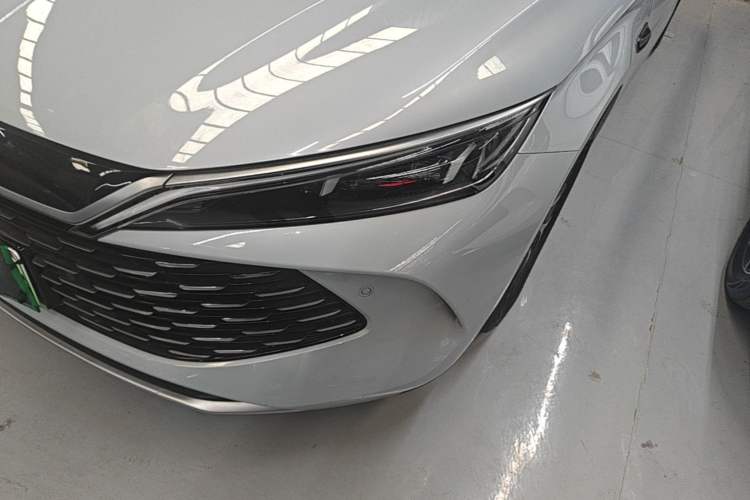 Used BYD Qin L 2025 DM-i Smart Drive 120KM Superior Model Left Front Headlight