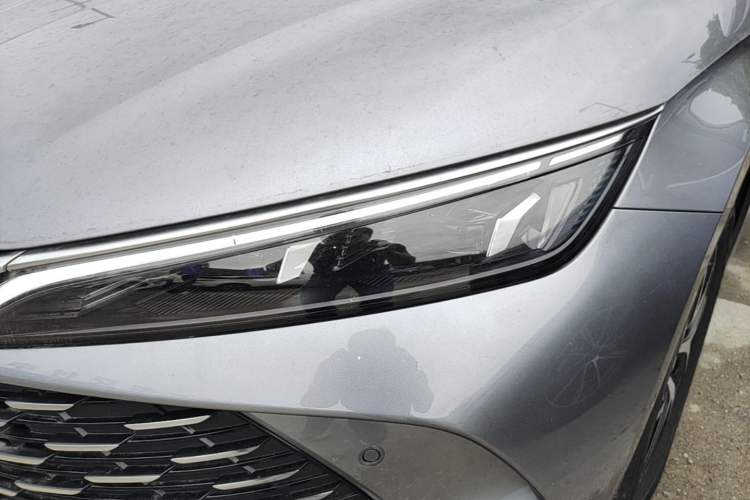 Used BYD Qin L 2025 DM-i Smart Drive 120KM Superior Model Left Front Headlight