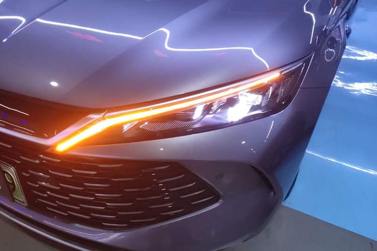 Used BYD Qin L 2025 DM-i Smart Drive 80KM Leading Model Left Front Headlight