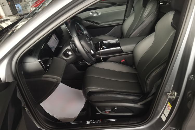 Used BYD Qin L 2025 EV 470KM Leading Edition Left Front Seat
