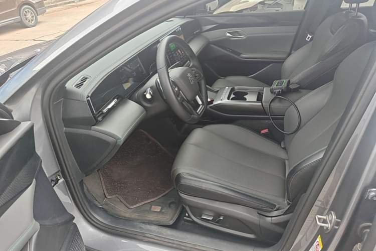 Used BYD Qin L 2025 EV 470KM Leading Edition Left Front Seat