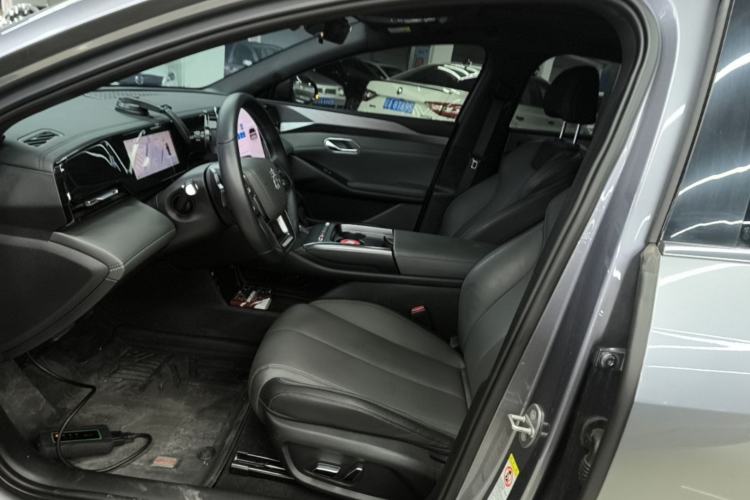 Used BYD Qin L 2025 EV 545KM Beyond Version Left Front Seat