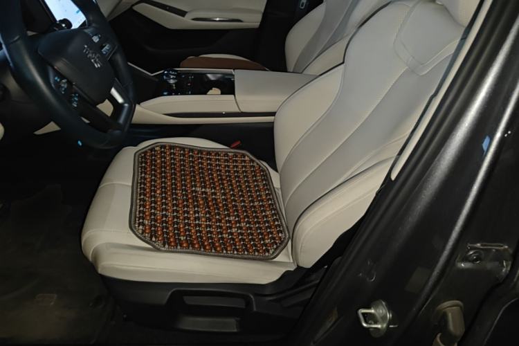 Used BYD Qin L 2025 DM-i Smart Drive 80KM Leading Model Left Front Seat