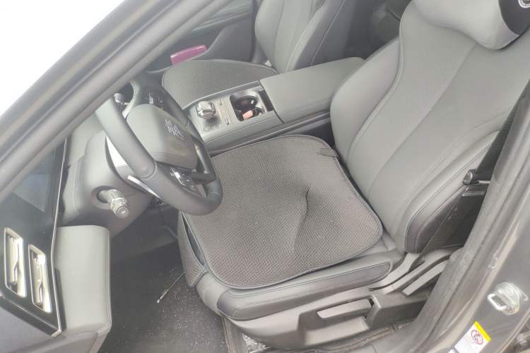 Used BYD Qin L 2025 DM-i Smart Drive 80KM Leading Model Left Front Seat