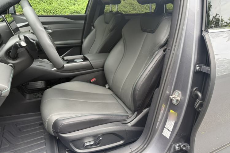 Used BYD Qin L 2025 EV 545KM Beyond Version Left Front Seat