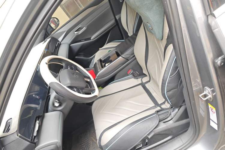 Used BYD Qin L 2025 EV 545KM Beyond Version Left Front Seat