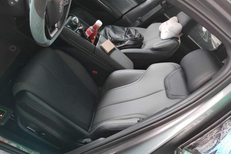 Used BYD Qin L 2025 DM-i Smart Drive 80KM Superior Model Left Front Seat