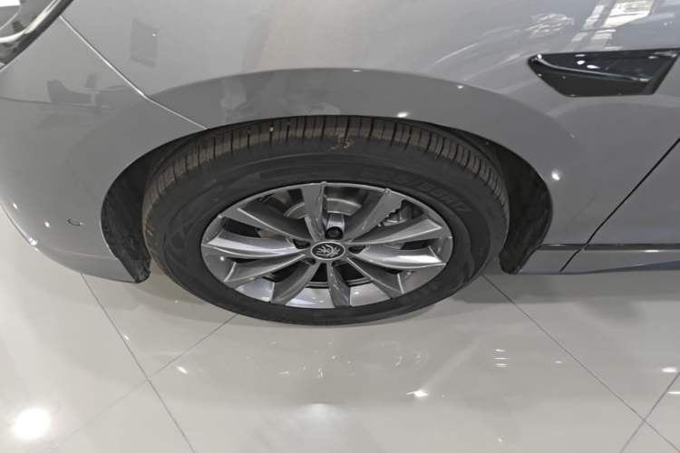 Used BYD Qin L 2025 EV 470KM Leading Edition Left Front Wheel Hub