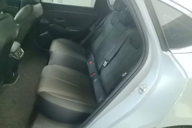 Used BYD Qin L 2025 DM-i Smart Drive 120KM Leading Model Left Rear Seat