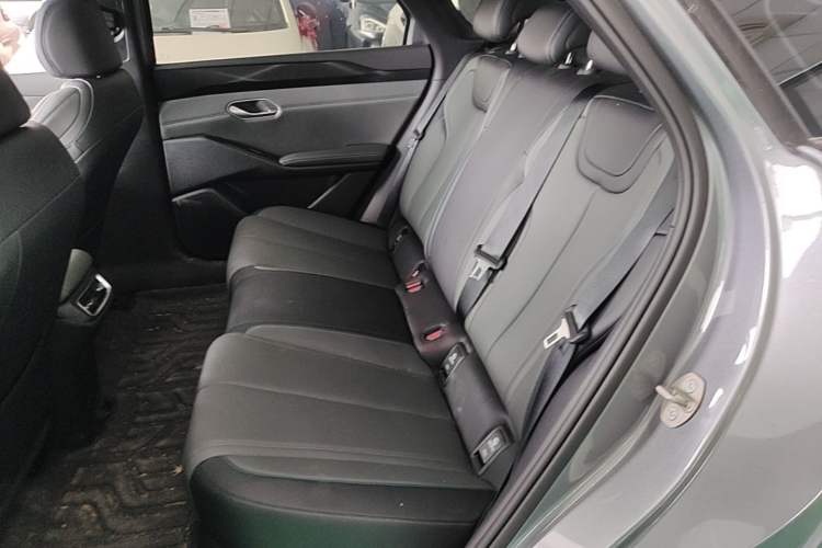 Used BYD Qin L 2025 EV 470KM Leading Edition Left Rear Seat