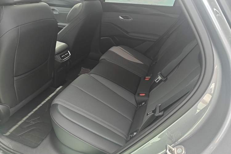 Used BYD Qin L 2025 EV 470KM Leading Edition Left Rear Seat