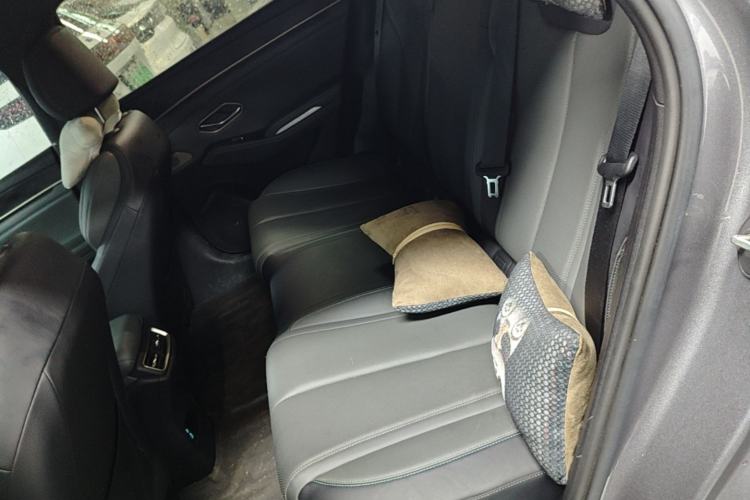 Used BYD Qin L 2025 DM-i Smart Drive 120KM Leading Model Left Rear Seat