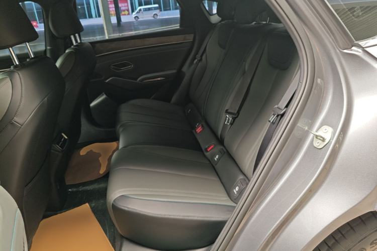 Used BYD Qin L 2025 DM-i Smart Drive 80KM Leading Model Left Rear Seat