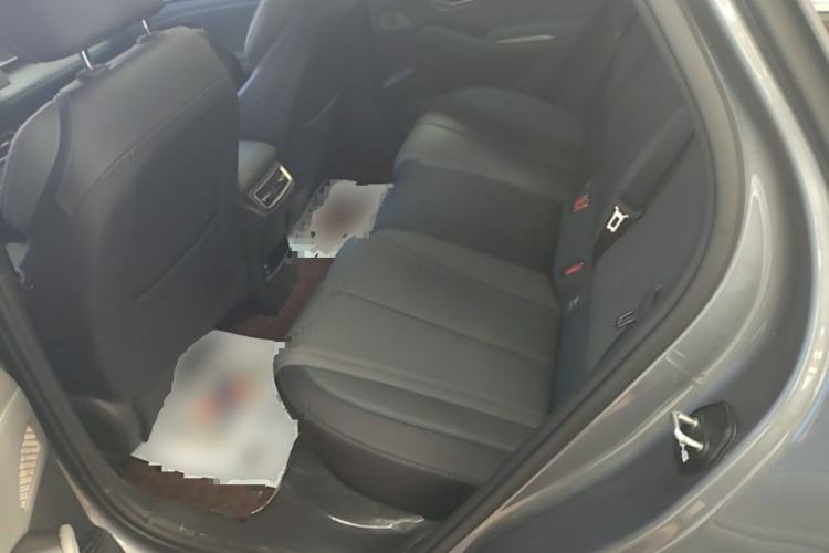Used BYD Qin L 2025 DM-i Smart Drive 120KM Leading Model Left Rear Seat