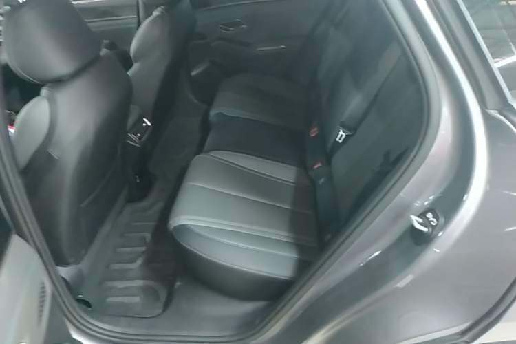Used BYD Qin L 2025 DM-i Smart Drive 80KM Leading Model Left Rear Seat