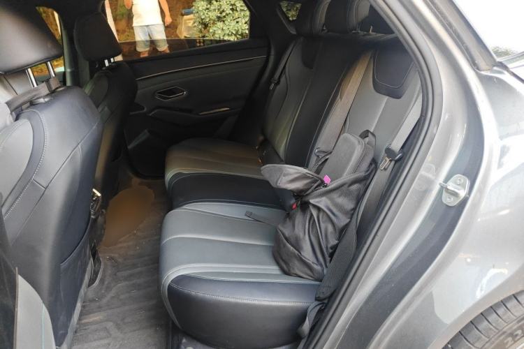 Used BYD Qin L 2025 DM-i Smart Drive 80KM Leading Model Left Rear Seat