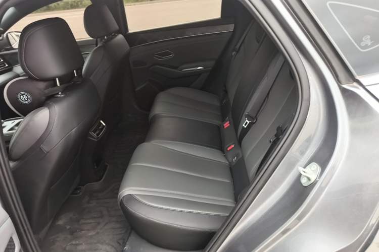 Used BYD Qin L 2025 DM-i Smart Drive 80KM Leading Model Left Rear Seat