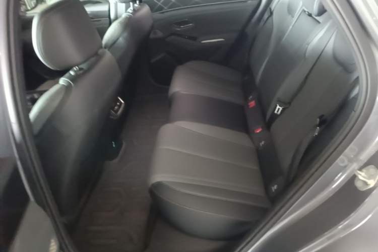 Used BYD Qin L 2025 DM-i Smart Drive 120KM Superior Model Left Rear Seat