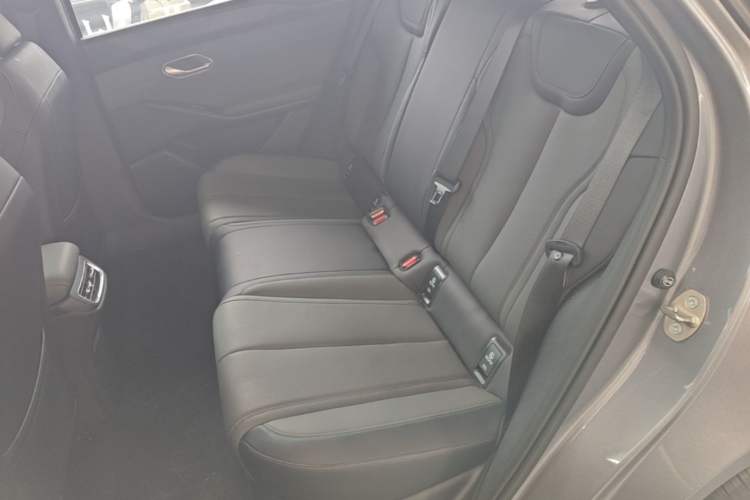 Used BYD Qin L 2025 EV 470KM Leading Edition Left Rear Seat