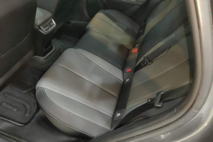 Used BYD Qin L 2025 DM-i Smart Drive 80KM Leading Model Left Rear Seat