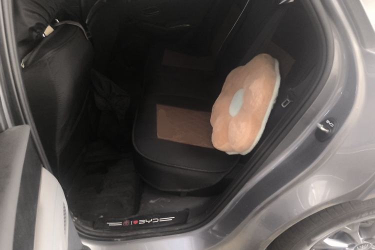 Used BYD Qin L 2025 DM-i Smart Drive 80KM Leading Model Left Rear Seat