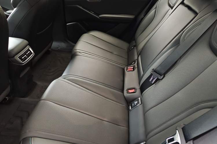 Used BYD Qin L 2025 EV 545KM Beyond Version Left Rear Seat