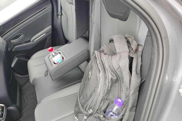 Used BYD Qin L 2025 DM-i Smart Drive 120KM Superior Model Left Rear Seat