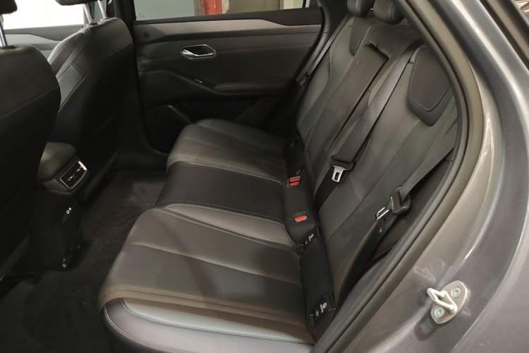 Used BYD Qin L 2025 EV 545KM Beyond Version Left Rear Seat