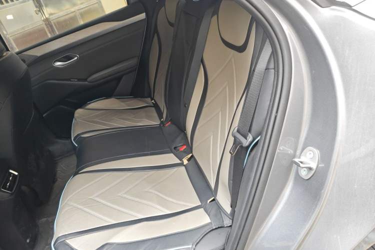 Used BYD Qin L 2025 EV 545KM Beyond Version Left Rear Seat