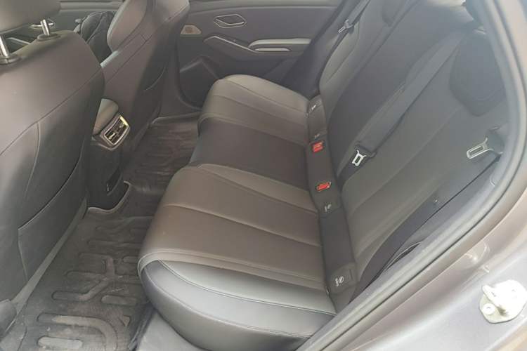 Used BYD Qin L 2025 DM-i Smart Drive 120KM Leading Model Left Rear Seat