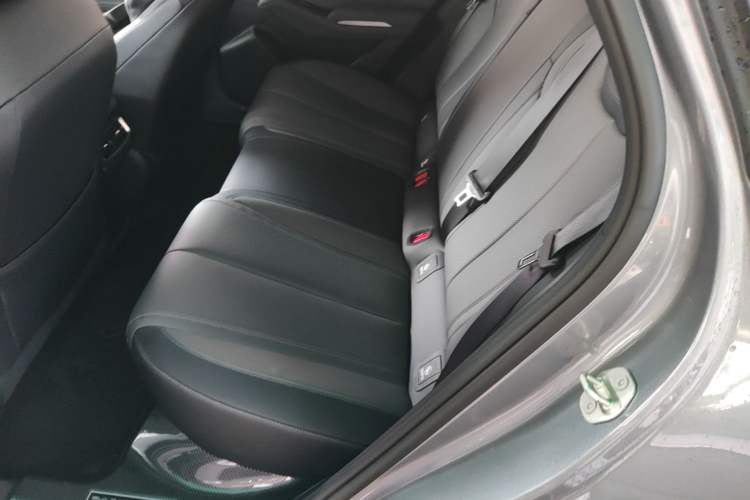 Used BYD Qin L 2025 DM-i Smart Drive 80KM Superior Model Left Rear Seat