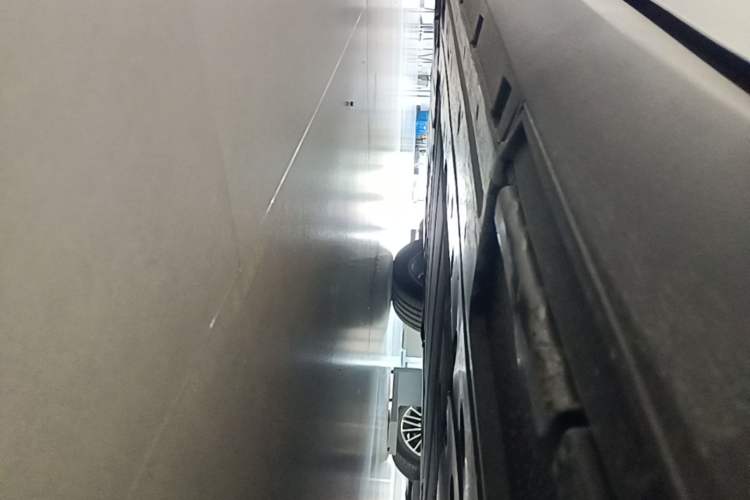 Used BYD Qin L 2025 DM-i Smart Drive 120KM Superior Model Left Side Sill