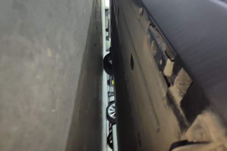 Used BYD Qin L 2025 EV 470KM Leading Edition Left Side Sill