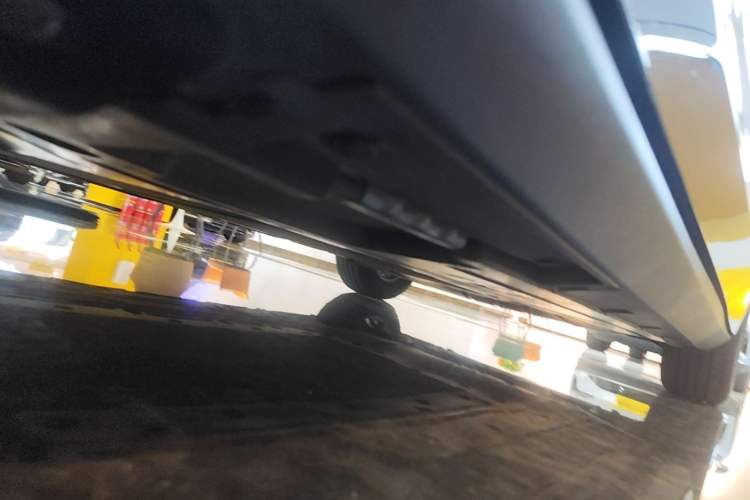 Used BYD Qin L 2025 DM-i Smart Drive 80KM Leading Model Left Side Sill