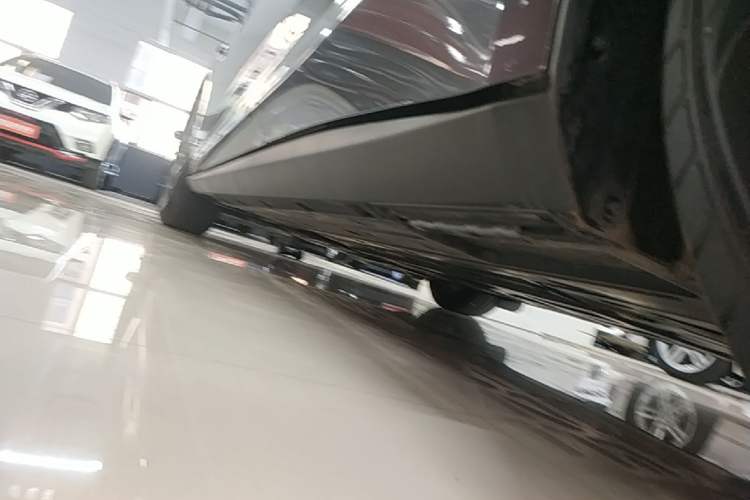 Used BYD Qin L 2025 DM-i Smart Drive 80KM Leading Model Left Side Sill