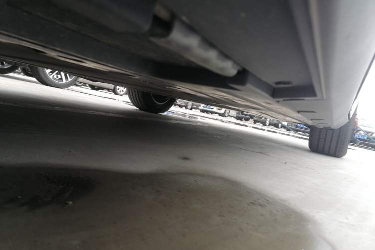 Used BYD Qin L 2025 DM-i Smart Drive 120KM Leading Model Left Side Sill