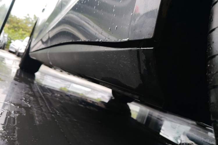 Used BYD Qin L 2025 DM-i Smart Drive 120KM Superior Model Left Side Sill